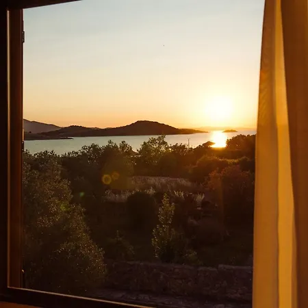 Roberta Zadarvillas Villa