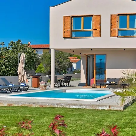 Roberta Zadarvillas Villa Turanj