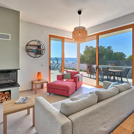 Roberta Zadarvillas Villa *