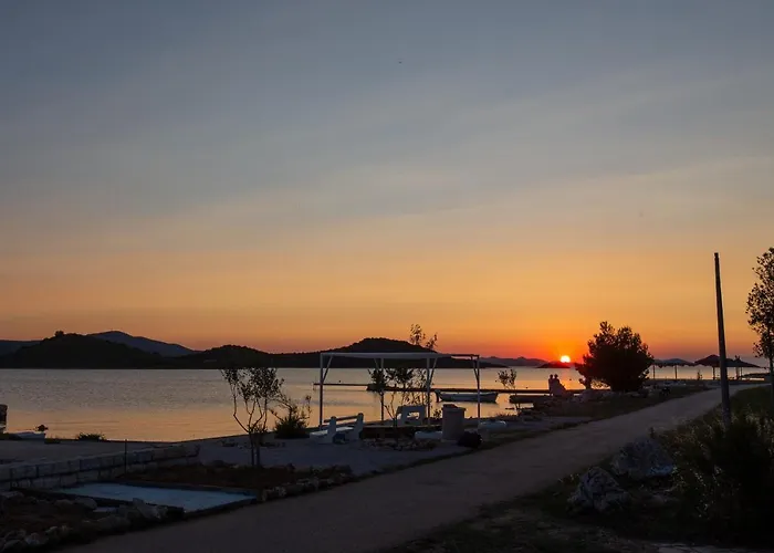 Roberta Zadarvillas * Turanj