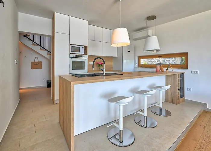 Roberta Zadarvillas Villa Turanj