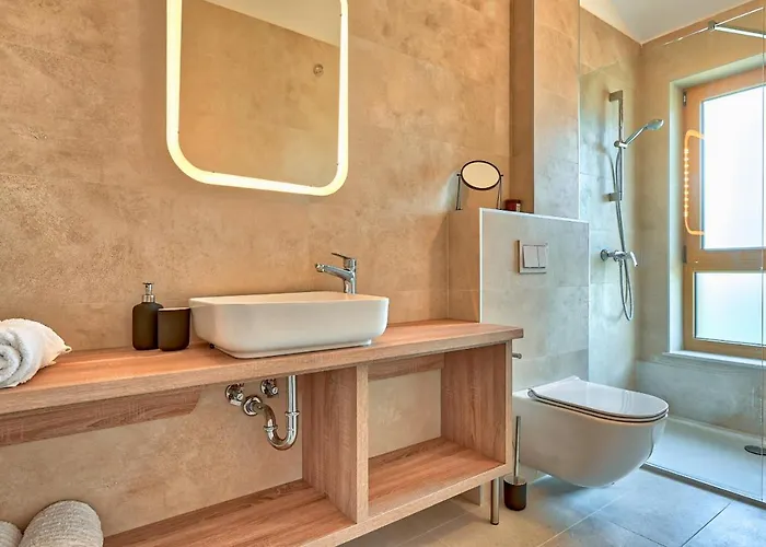 Roberta Zadarvillas * Turanj