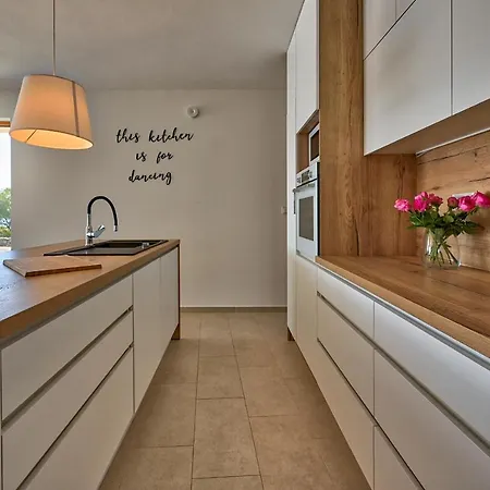 Roberta Zadarvillas Villa Turanj