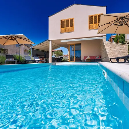 Roberta Zadarvillas Villa *